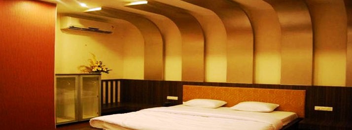 2080/Hotel Udayanraje Palace - Ahmednagar 08.jpg